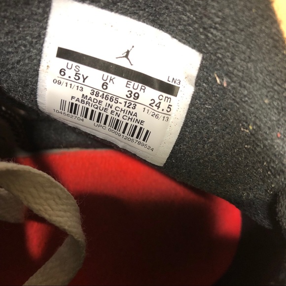 *SOLD!* Air Jordan Retro 6 ‘Infrared’ Sneakers - Picture 8 of 8